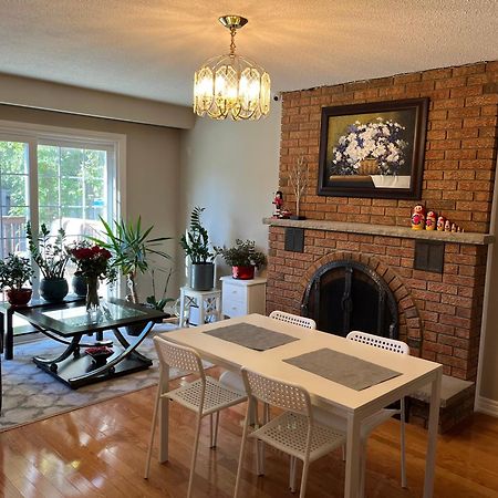 Comfort Rooms Near Toronto Airport 미시소거 외부 사진