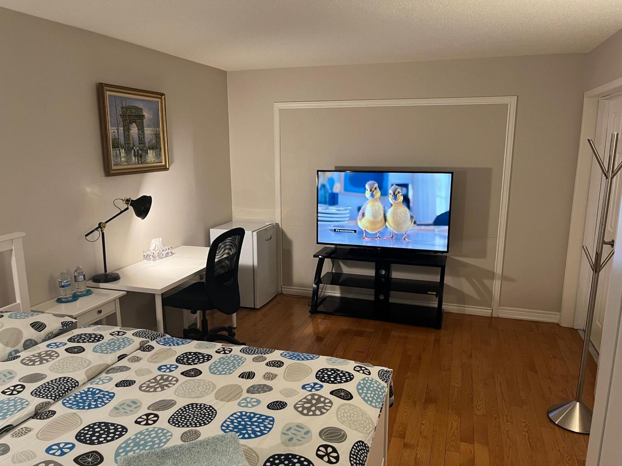 Comfort Rooms Near Toronto Airport 미시소거 객실 사진